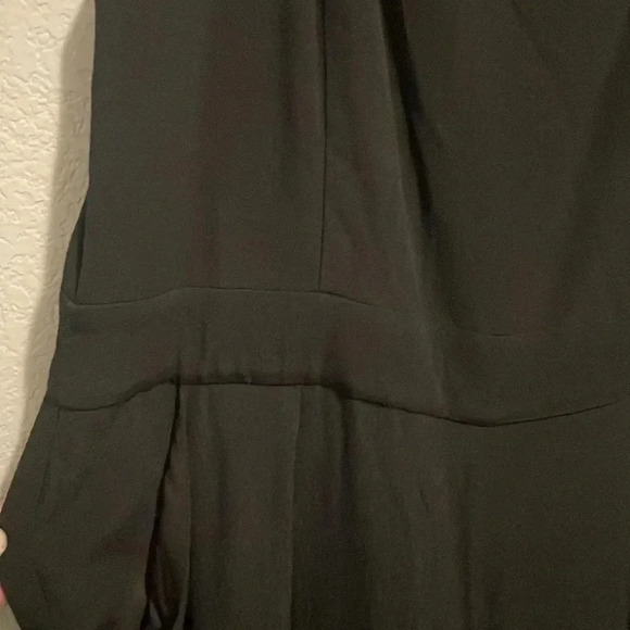 NWT black jumpsuit size medium - Picture 2 of 9